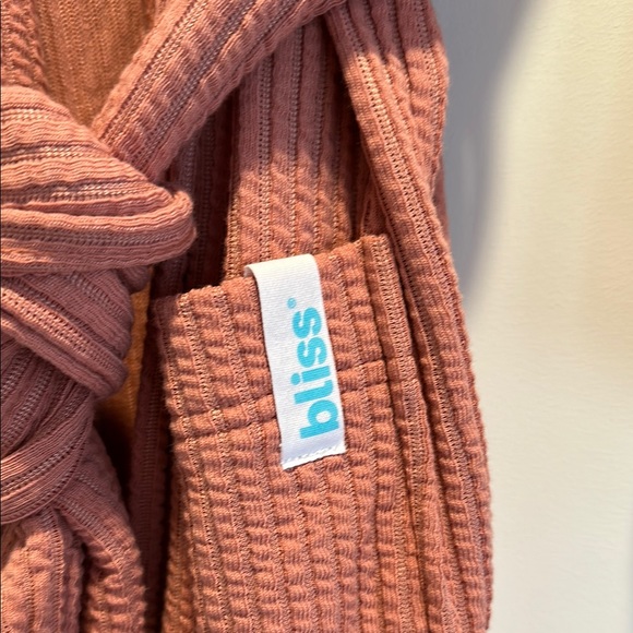 Rust Waffle Knit Robe - Picture 2 of 7